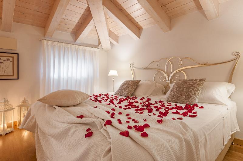 Affittacamere Boutique Room Верона Екстериор снимка